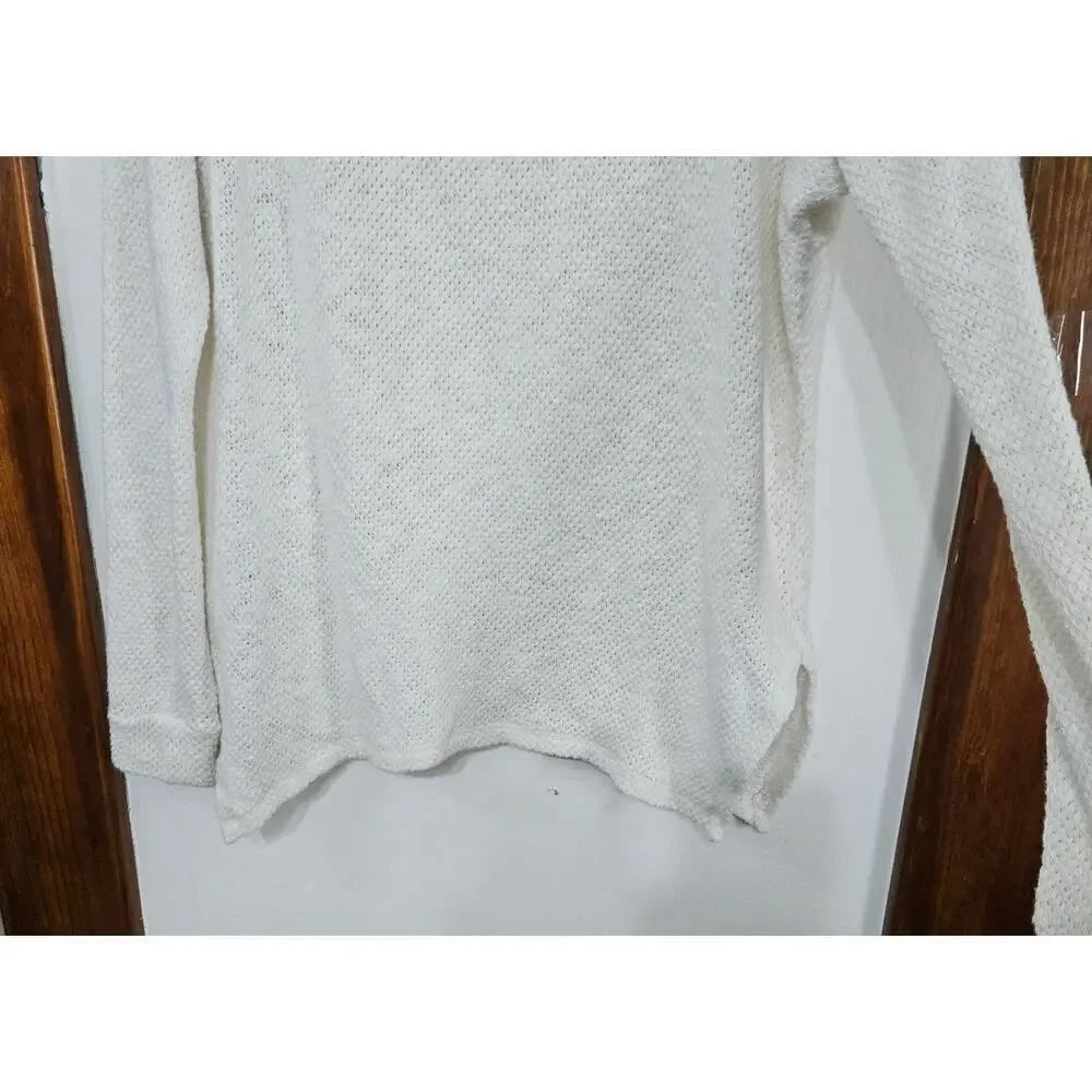 Velvet By Graham & Spencer Asymmetrical Textured Sweater Size Small Side Slits